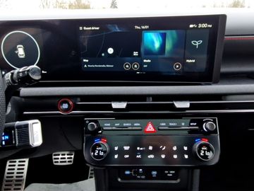 Hyundai TUCSON 1.6 T-GDI N-LINE HEV (215PS) AllradPano