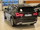 BMW X3 xDrive 30e HUD/Laser/Drive&ParkAss+/AHK/KeyLe - BMW X3: Drive