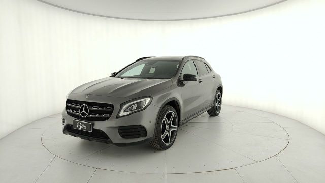 Mercedes-Benz GLA 200 d Premium 4matic auto