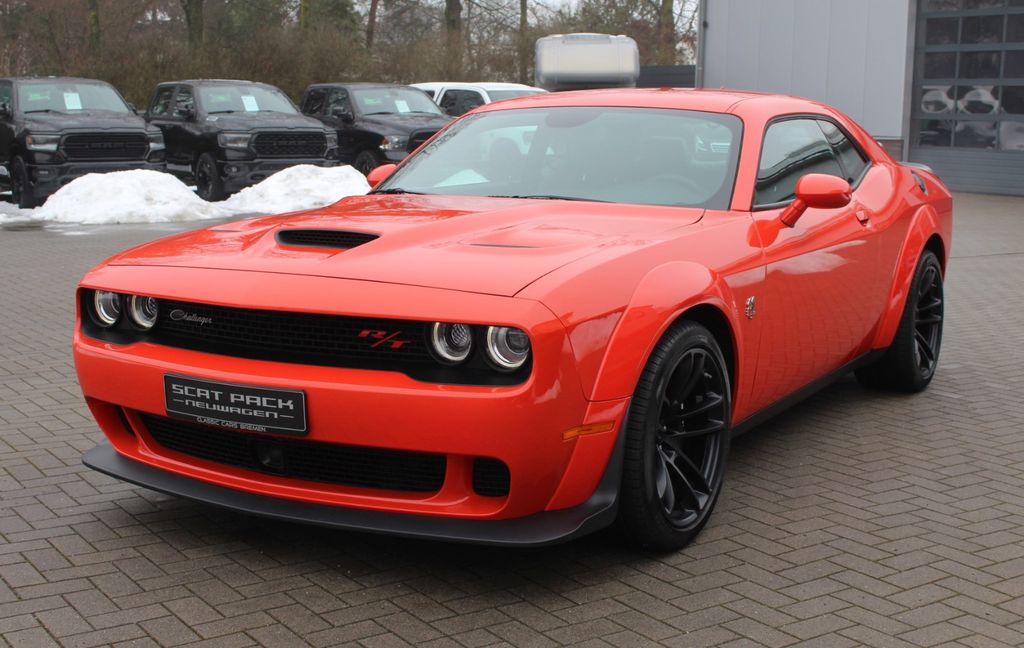 Dodge Challenger
