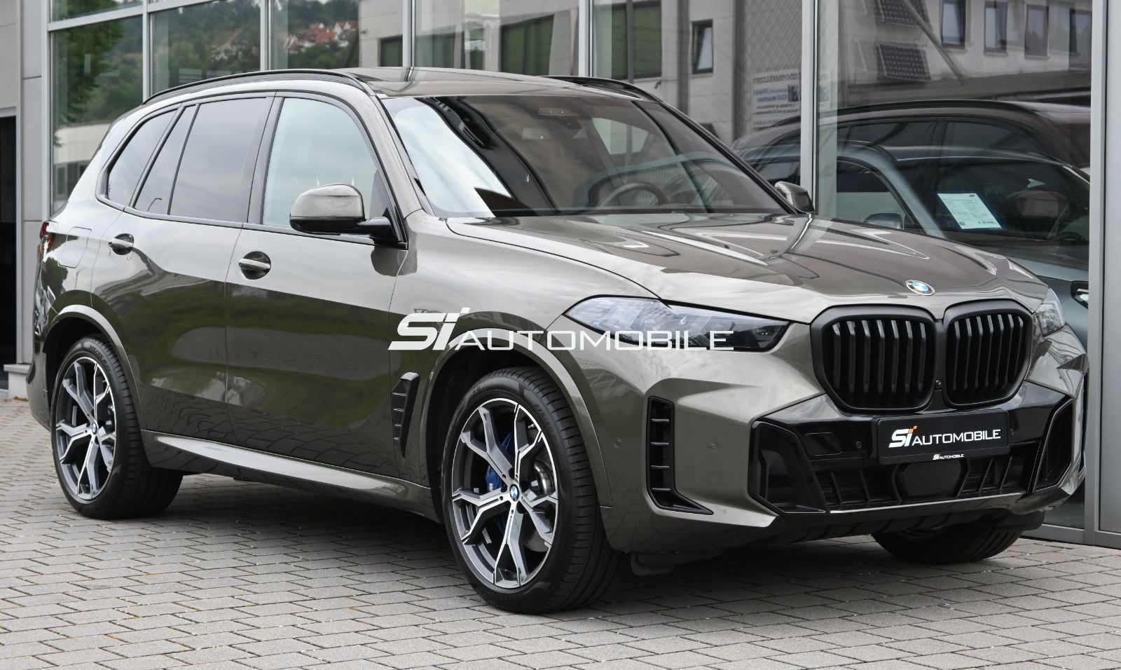 Fahrzeugabbildung BMW X5 xDr. 30d M-Sport Pro °UVP 128.340€°INDIVIDUAL