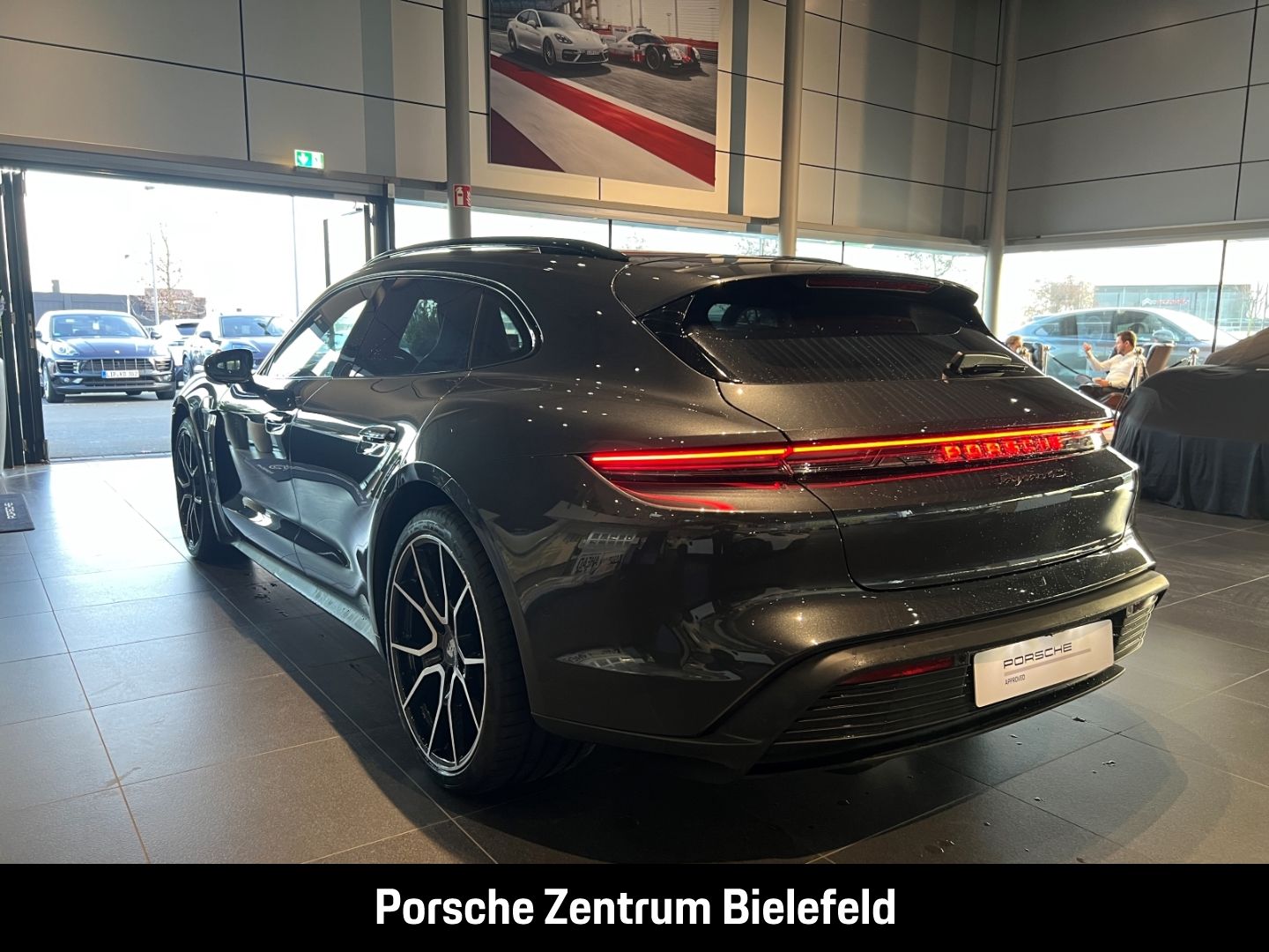 Porsche Taycan 4S Sport Turismo Head-Up Soft-Close BOSE imagem 3