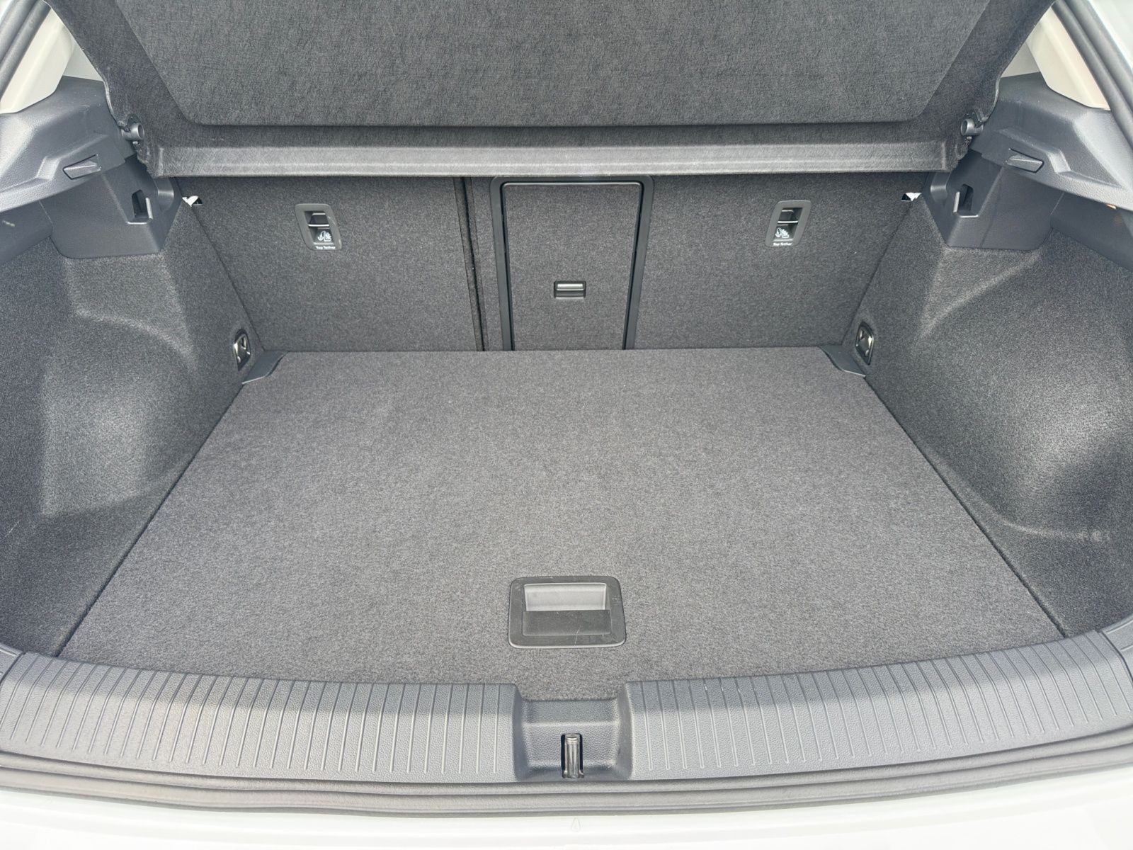 Volkswagen T-Roc - Bild 7