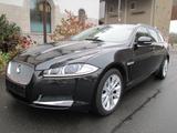 Jaguar XF Sportbrake 2.2 Diesel Klima PDC Navi Leder BC - Jaguar XF: Schwarz