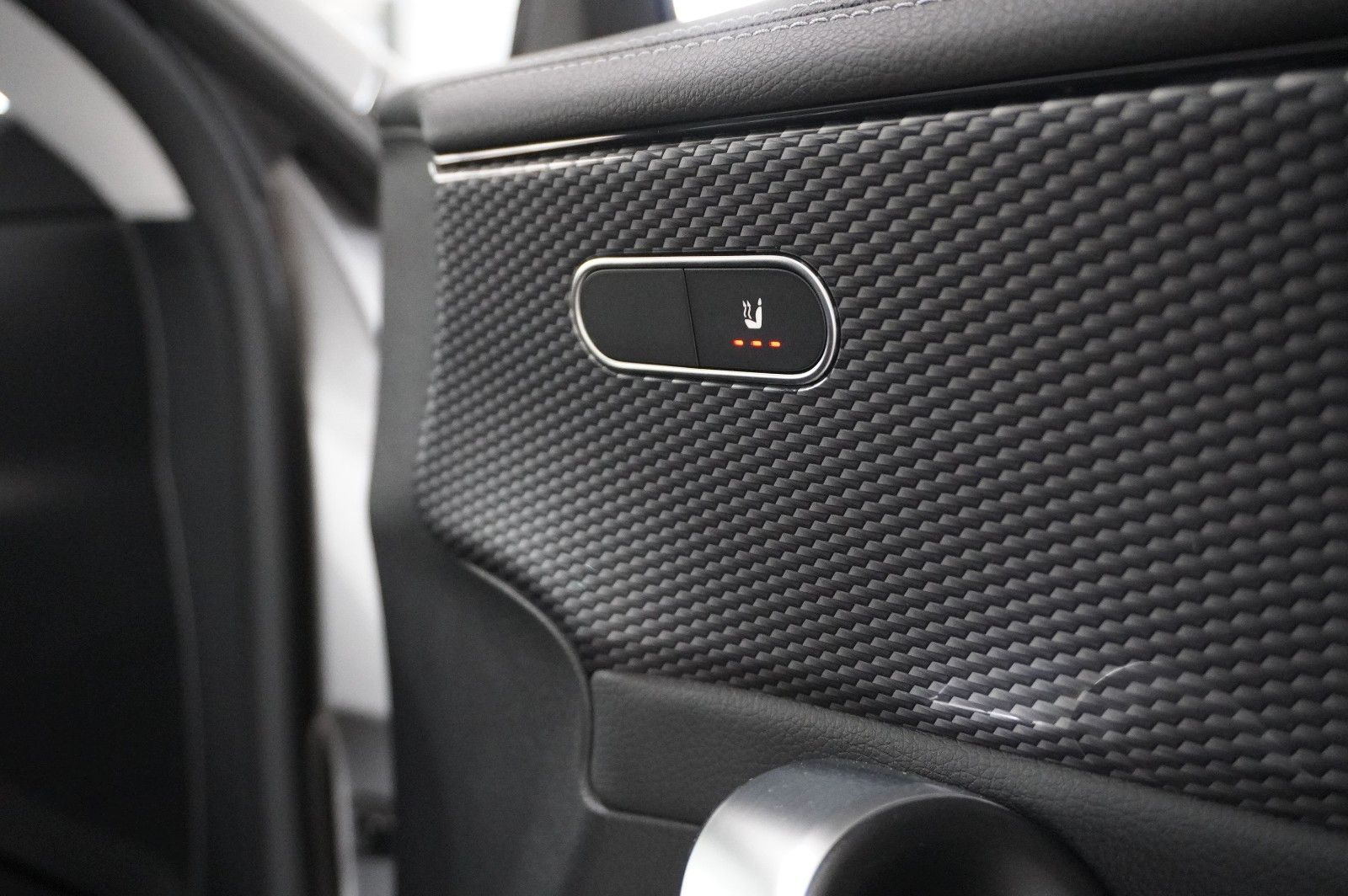 Fahrzeugabbildung Mercedes-Benz CLA SB 250e PHEV PROGESSIVE NAVI/LED/KAMERA/DAB+