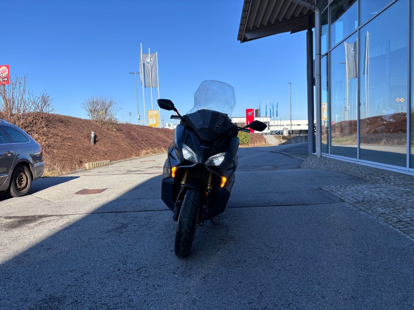 Fahrzeugabbildung Honda Forza 750 NSS 750, Windabweiser, Topcase,