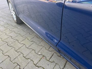 Ford Fiesta 1.1 Cool & Connect PDC+SpurH+KlimaA