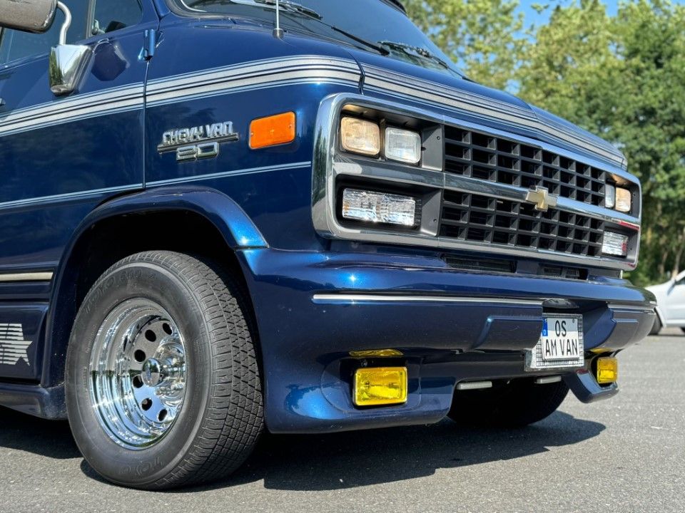 Fahrzeugabbildung Chevrolet Chevy Van G20 Starcraft GT Serie 45 TKM