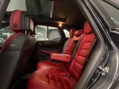 PORSCHE Macan S Diesel 3.0 l 1.HAND/PANO/AHK/STANDHZG!!! PORSCHE Macan S Diesel 3.0 l 1.HAND/PANO/AHK/STANDHZG!!!