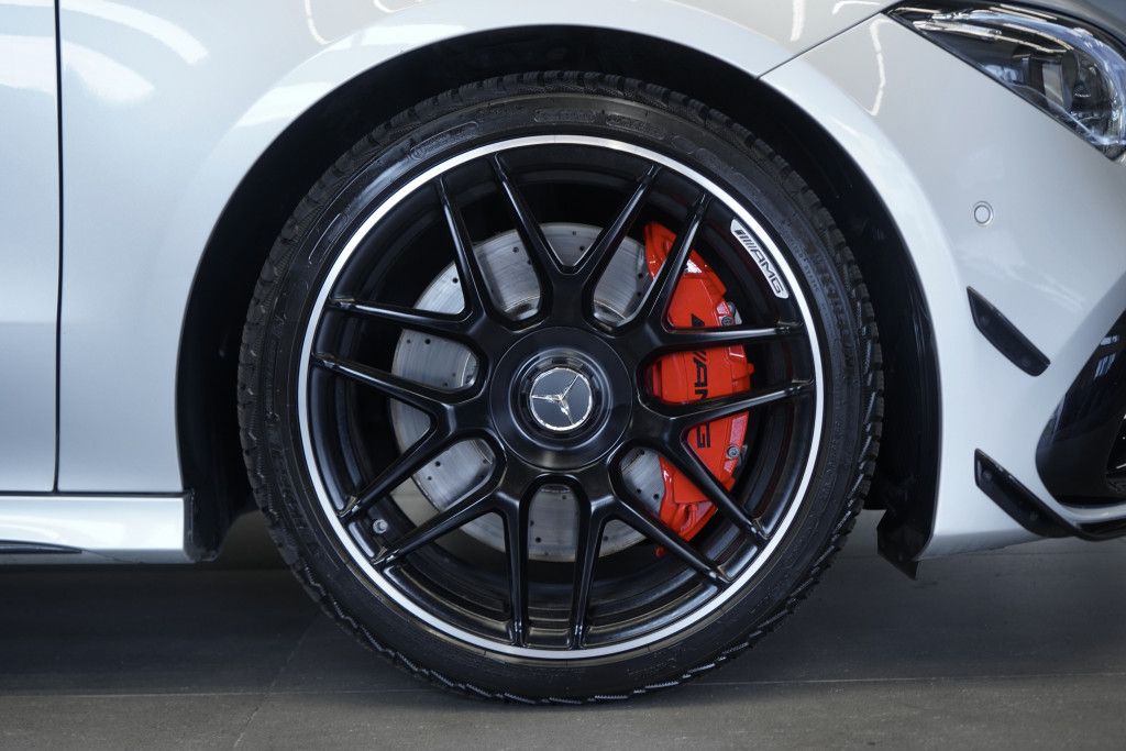 Mercedes Benz Cla 45 Amg