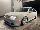 Volkswagen VW Bora 2,3 V5 4 Motion Airride leder Show... - : Allradantrieb, Show