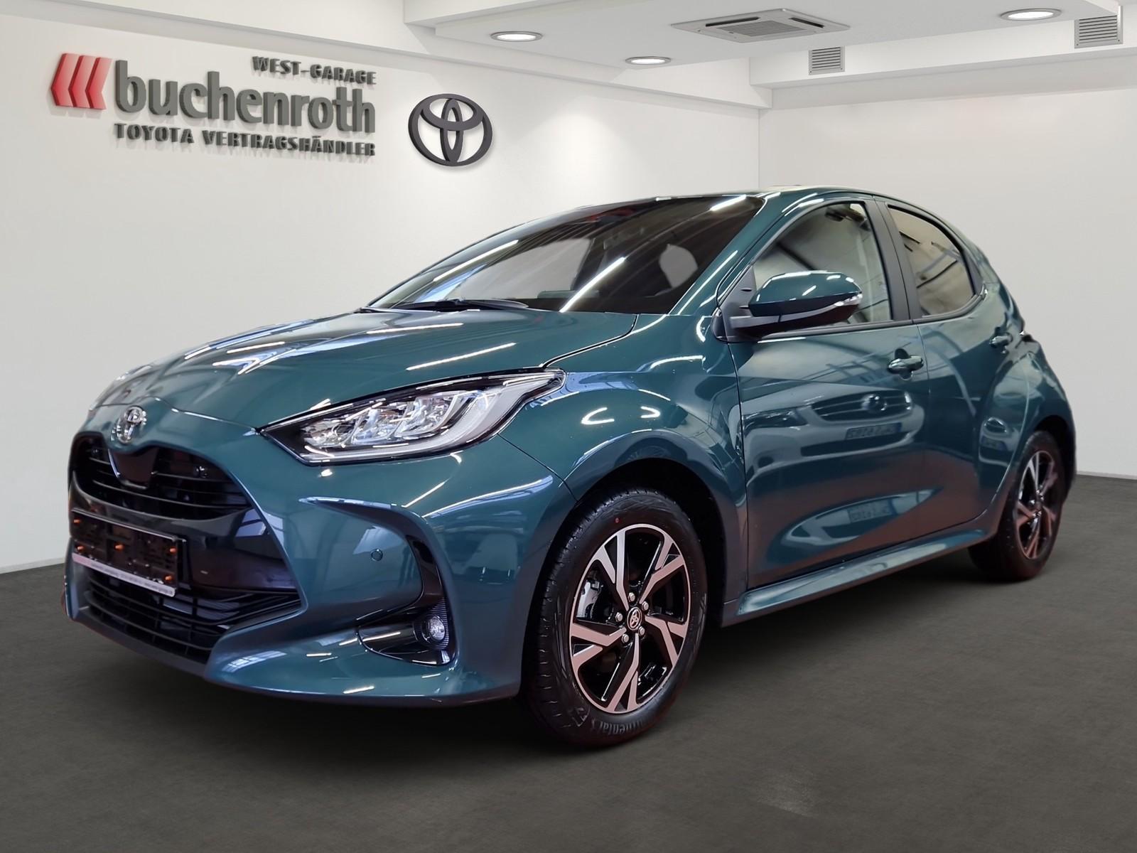Toyota Yaris Hybrid Teamplayer + Safety - & Comfort Pak