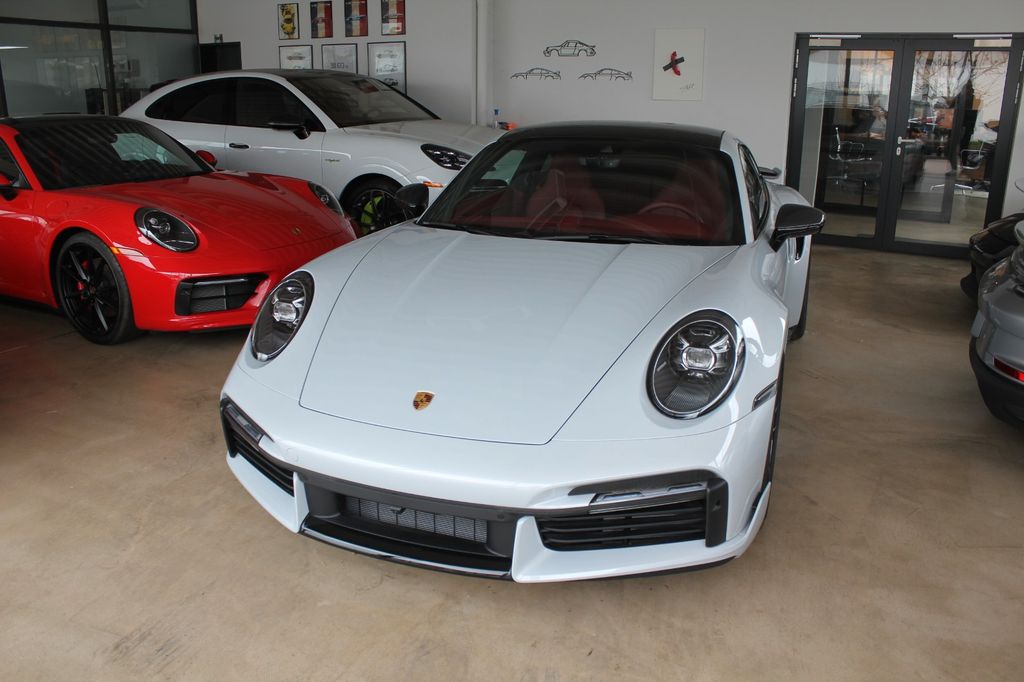 Porsche 911 Turbo S SportDesign/Sportabgas/G-Dach/360°