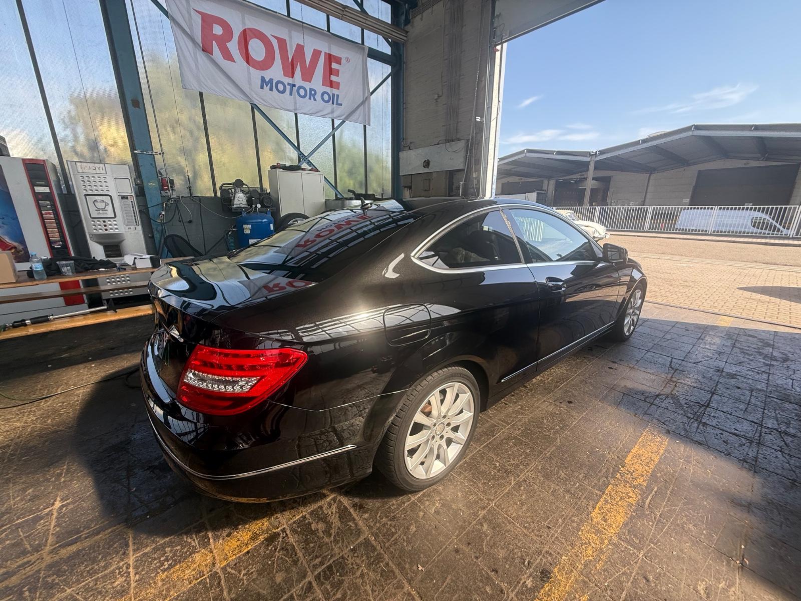 Mercedes-Benz CE 220 C 220 CDI BlueEFF. Coupé Standard
