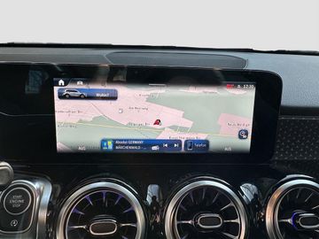 Mercedes GLB 200 - 10