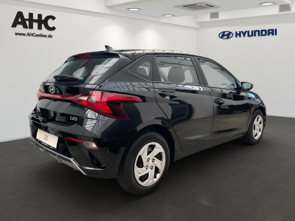 Fahrzeugabbildung Hyundai i20 1.0 T-GDI 6-MT Select KlimaA Navi SpurH KAM