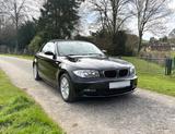 BMW E88 118i Cabrio, Saphire-schwarz, 6-Gang, Klima - BMW E88 - BMW 1er Reihe