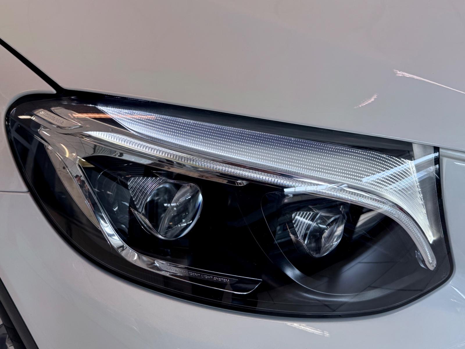 Mercedes-Benz GLC 250 3xAMG 4M COMAND STNDHZG HEADUP
