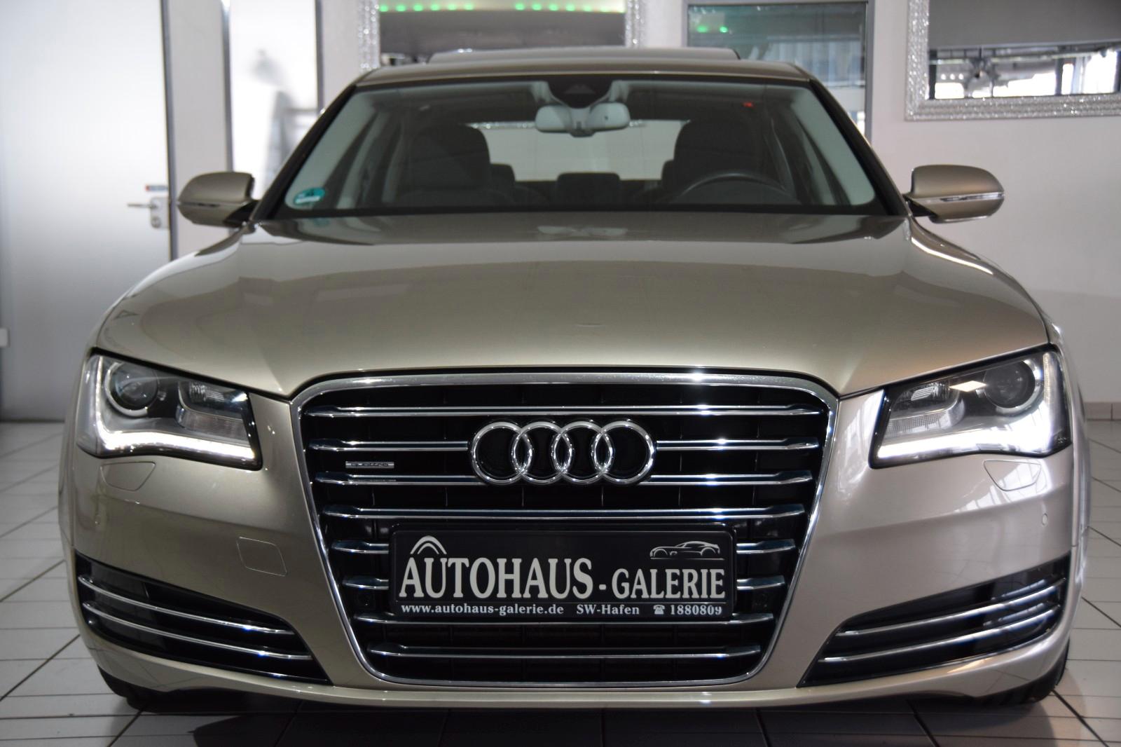 Audi A8 3.0 TDI quattro*1. HAND*XENON*SCH-DACH*NAVI