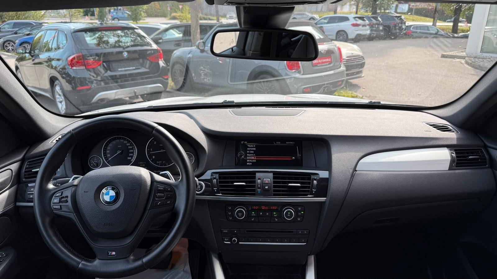 BMW X3 XDRIVE 30D / M SPORTPACK/ CUIR / GPS / CAMÉRA | 258 ch | 4X4 | BVA | HAYON ÉLECTRIQUE | PACK SPORT | VOLANT EN CUIR