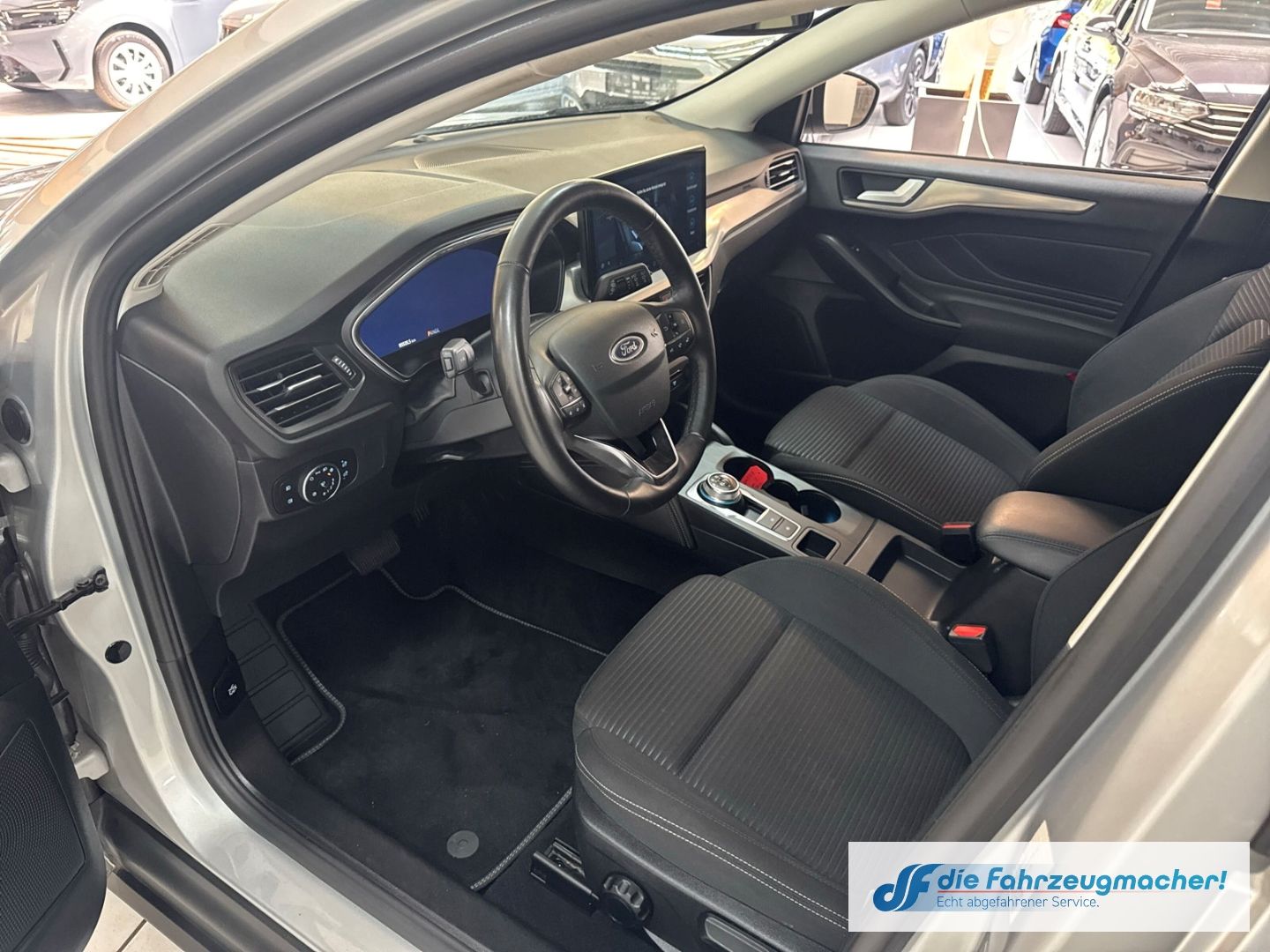 Fahrzeugabbildung Ford Focus Turnier Titanium X Sportpaket AHK-abnehmba