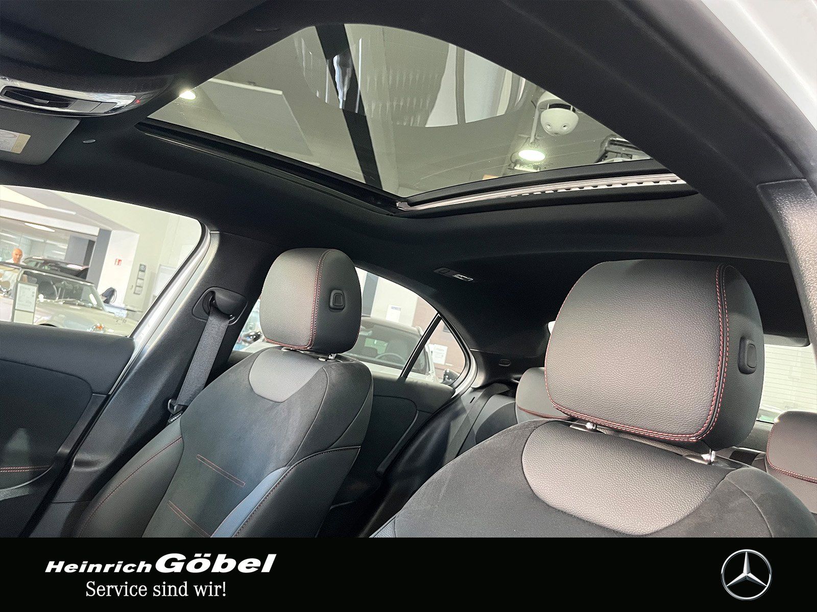 Fahrzeugabbildung Mercedes-Benz A 200 Lim. AMG+PANO+AMBIENTE+LED+KAMERA+WINTER.P