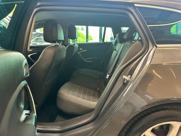 MYAUTOCENTER – Gebraucht- und Jahreswagen mit Werkstattservice in Pfaffenhofen Opel Insignia *Tempo*Navi*2-Zonen*SitzHZ*SPORT*