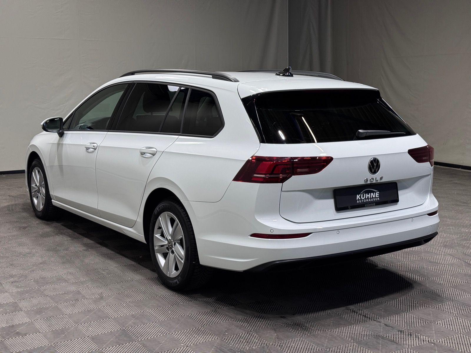 Volkswagen Golf Variant Life 1.5 TSI | AHK LED NAVI RÜKA