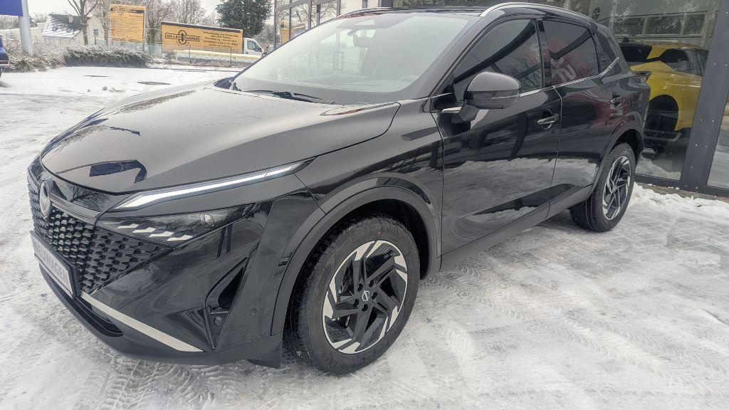 Nissan Qashqai 1.5 -Power N-Connecta LED Winter Komfort