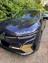 Renault Megane  EV60 220hp optimum charge Iconic