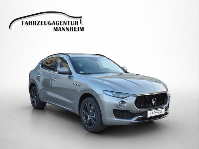 Maserati Levante 3.0 V6 TwinTurbo S * PANORAMA *