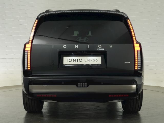 IONIQ 9 UNIQ 110kWh 4WD 6-SITZER+NAVI+360 GRAD K