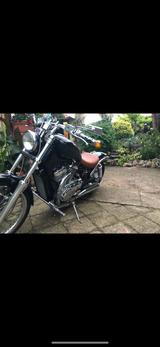 Suzuki VS750 - SUZUKI 750 VS