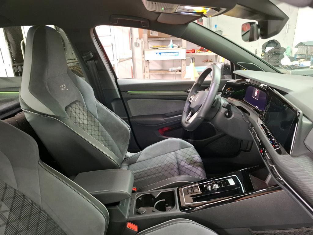 Volkswagen Golf R-Line Black Style 1.5eTSI DSG 219,-ohne An, миниатюра 4