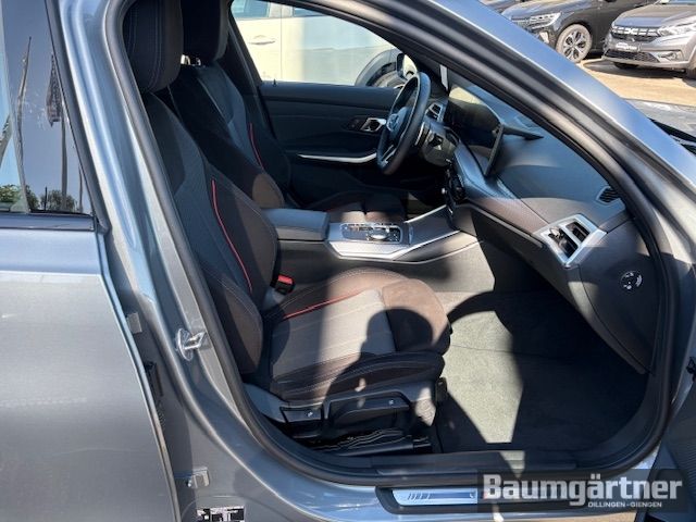 Fahrzeugabbildung BMW 330 i xDrive M-Sport Touring Kamera/ACC/Sitzh.