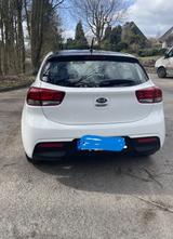 Kia Rio 1.2 Edition 7 Edition 7 - Kia Rio von privat