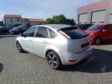 Ford Focus Lim. Silver Magic/TÜV 12/2026/KLIMA/ALLWET - gebrauchte Ford Focus aus dem Jahr 2010