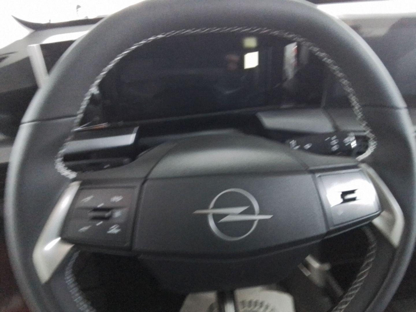 Opel Frontera - Bild 12