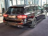 Mercedes-Benz E 220 d T AMG Line Night Totwinkel 360° CarPlay - Mercedes-Benz E 220: AMG