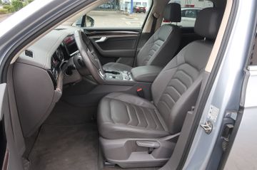 Volkswagen Touareg - 9