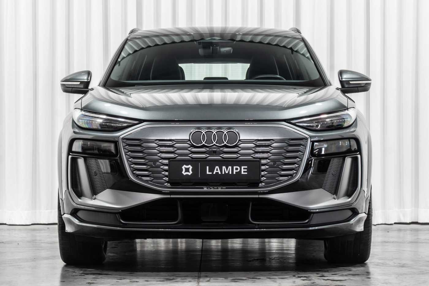Audi Q6 e-tron 55 Quattro S Line Launch Edition ACC 3 imagem 2