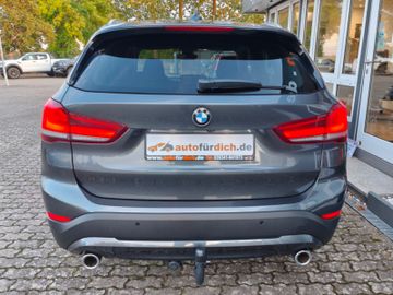 BMW X1 sDrive 18 d*LED*AHK*Navi*SHZ*Kamera*PDC*