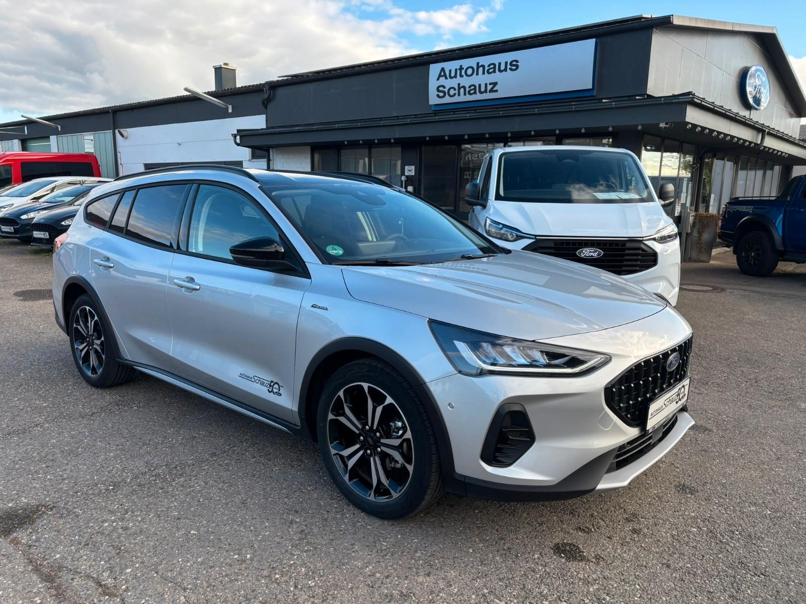 Ford Focus Turnier Active X ACC, B&O, AHK