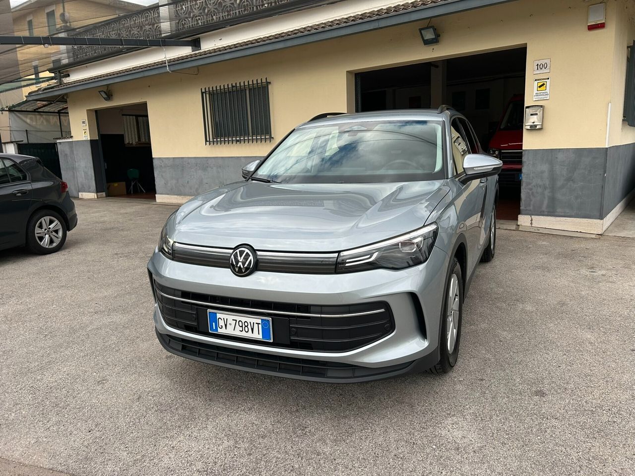 Volkswagen Tiguan 1.5 TSI 130CV DSG Life - OK NE imagem 2