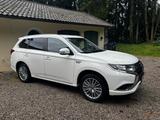 Mitsubishi Plug-in Hybrid Outlander - Mitsubishi Plug-in Hybrid Outlander von privat