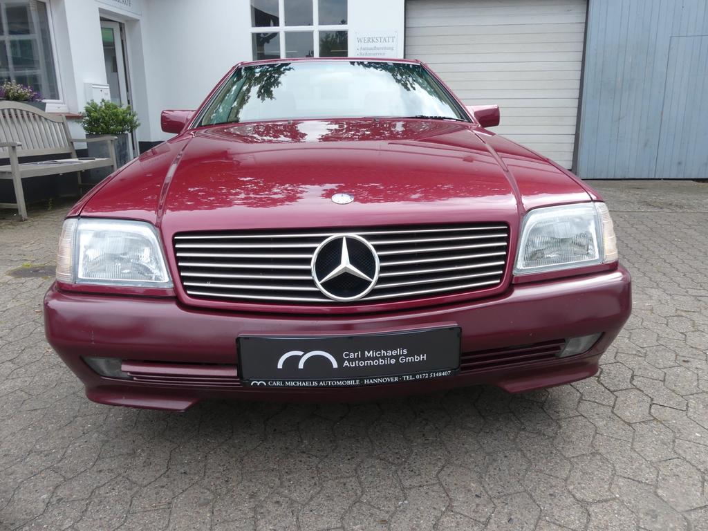 Mercedes-Benz SL 300