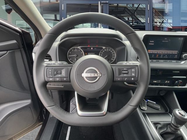 Nissan Qashqai Acenta MT Klimaautomatik* Pano* PDC* ACC