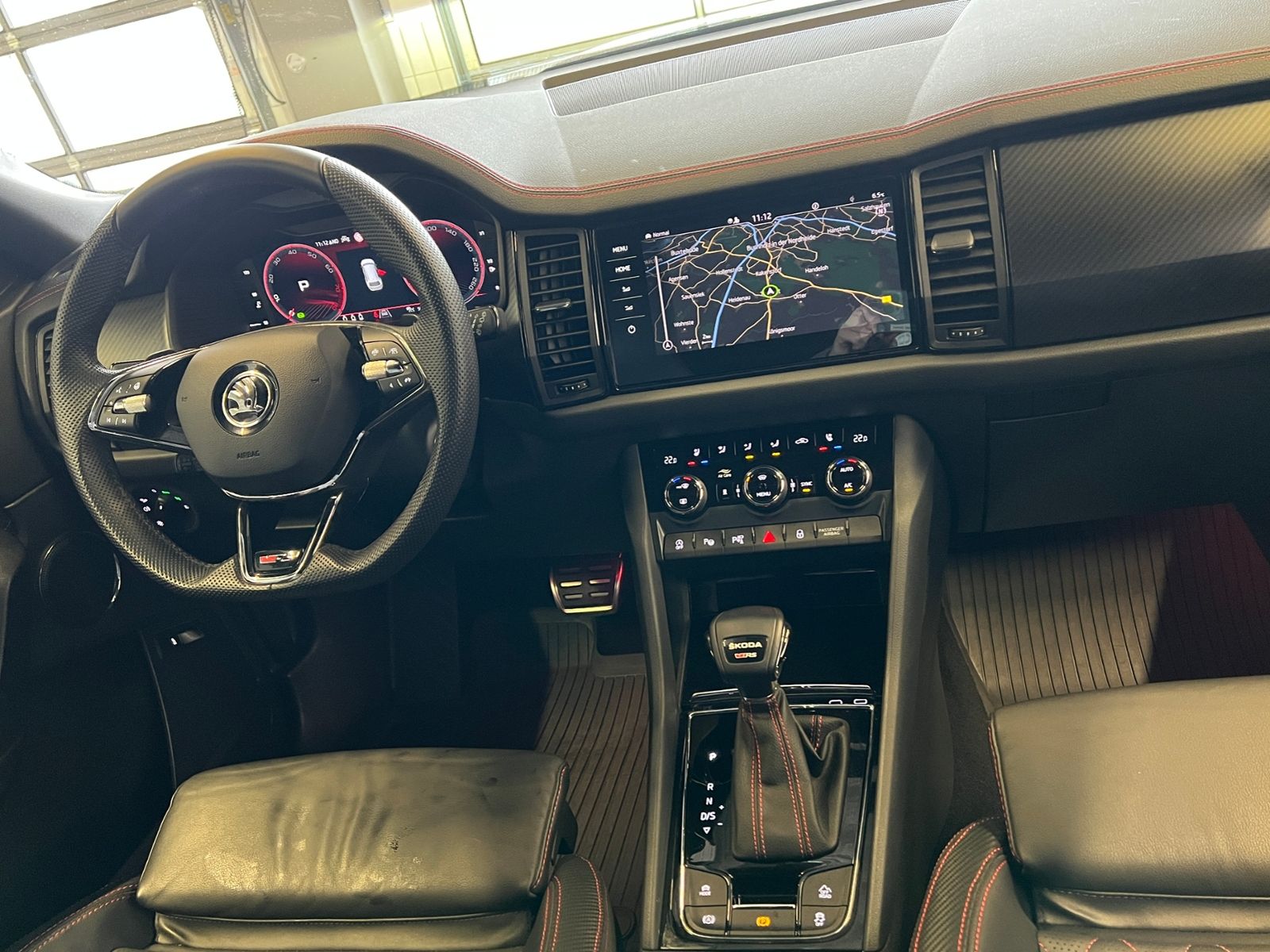 Fahrzeugabbildung SKODA Kodiaq RS 2.0 TSI DSG 4x4 *AHK, Matrix, Standhzg