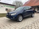 Volkswagen Tiguan 2.0TDI 4Motion *Xenon*Leder*Navi*SHZ*PDC*