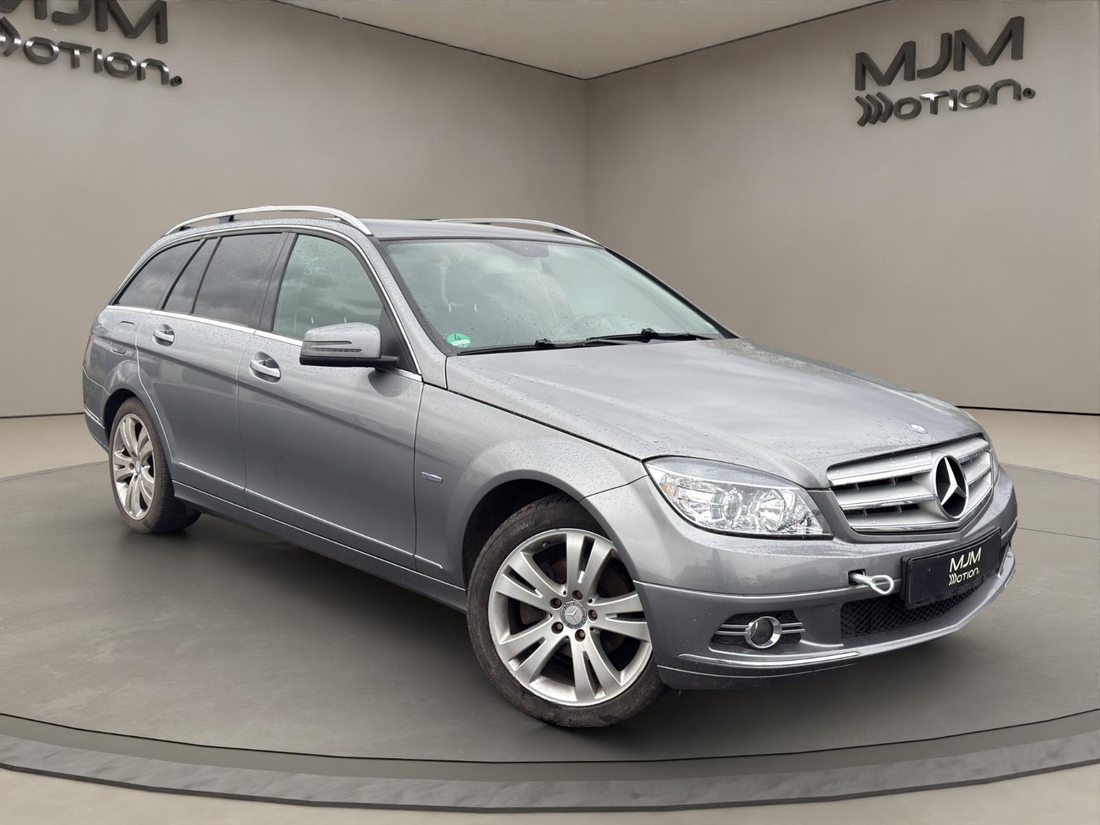 Mercedes-Benz C 180 C T-Modell AHK Leder Tempomat